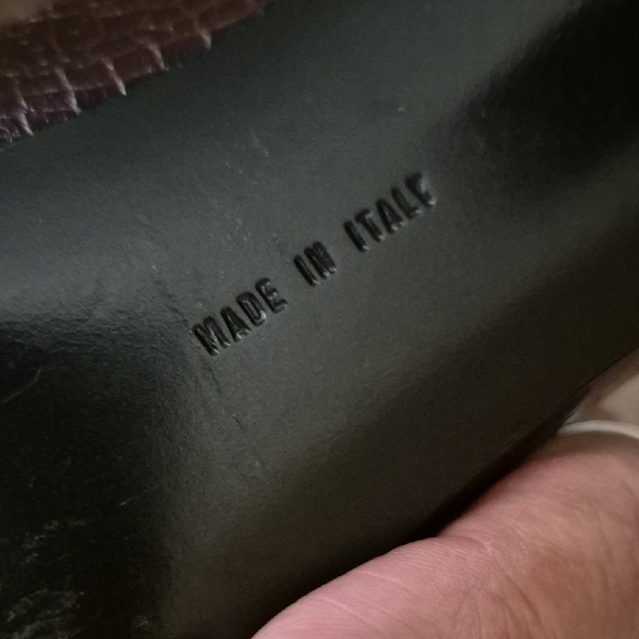 Salvatore Ferragamo Women's Black and Brown Loafers - Picture 6 of 9